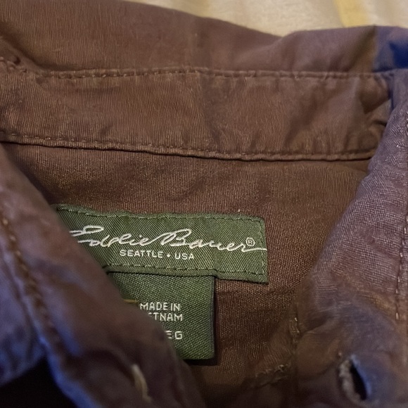 Eddie Bauer brown button up causal shirt - Picture 2 of 2